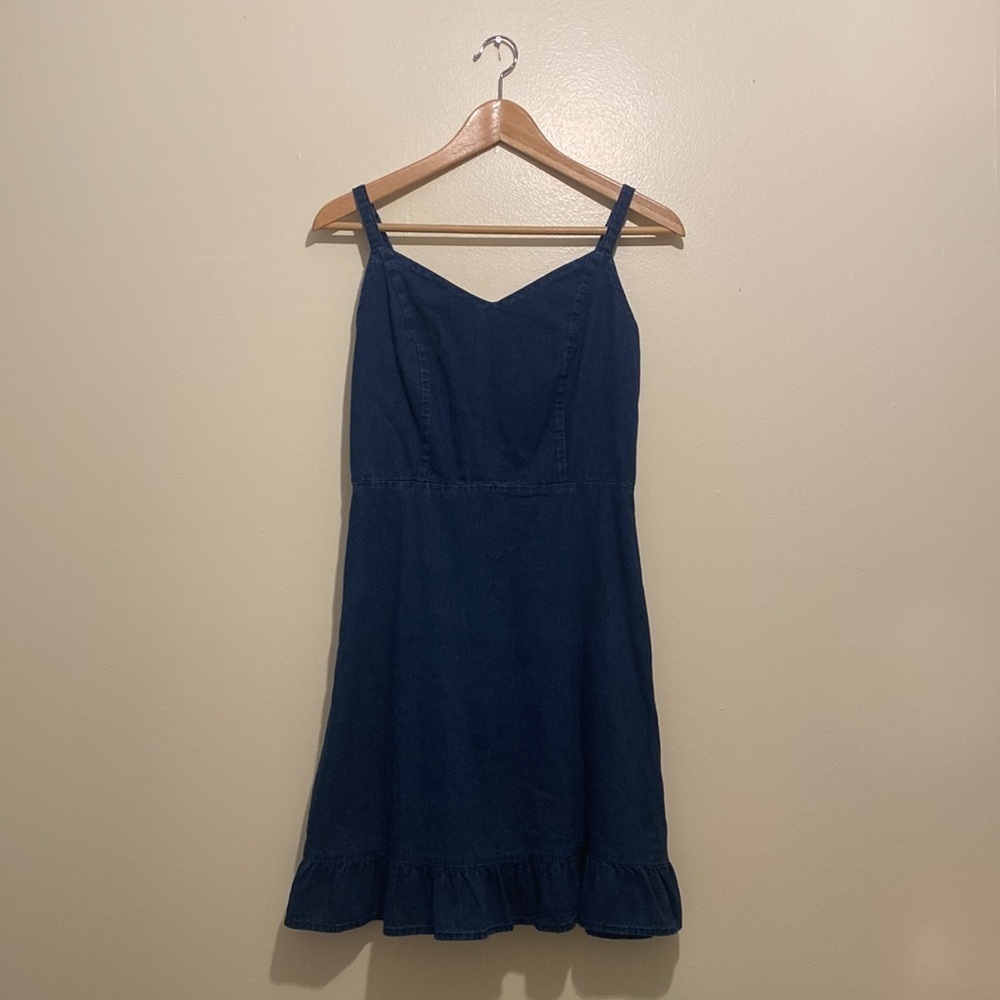 Old Navy cotton blue mini cami ruffle dress. Size S . Very good condition